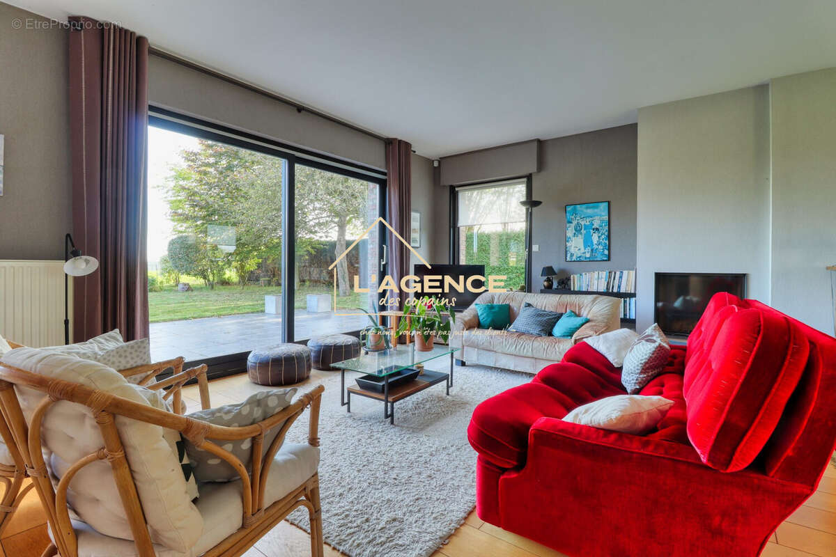 Maison à WALLON-CAPPEL