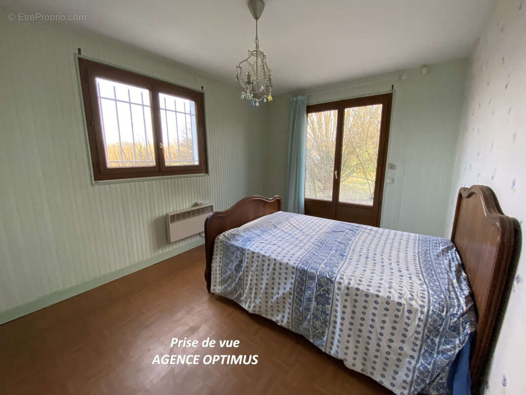 MAISON AVENDRE 4 CHAMBRES, 125m2 habitable, terrain clos 1255m2, 3 km gare - photo 6