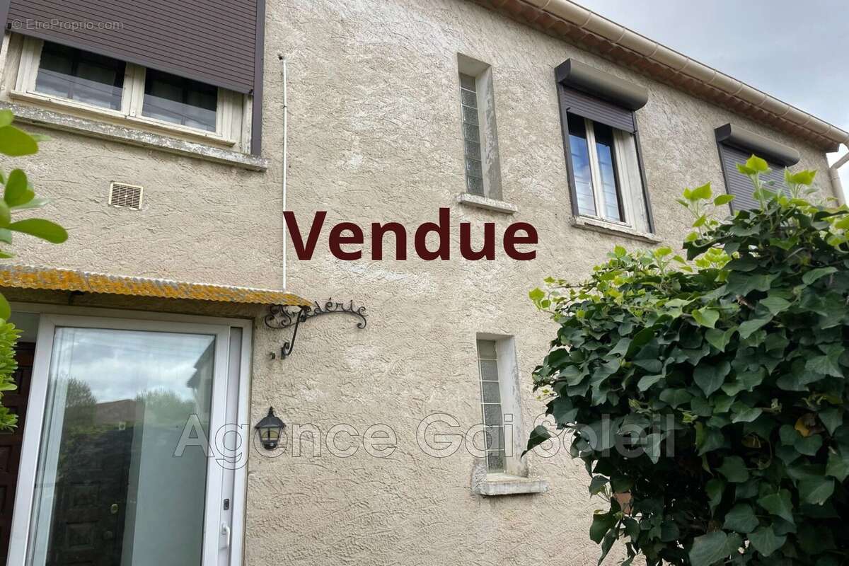 Maison à CUXAC-D&#039;AUDE