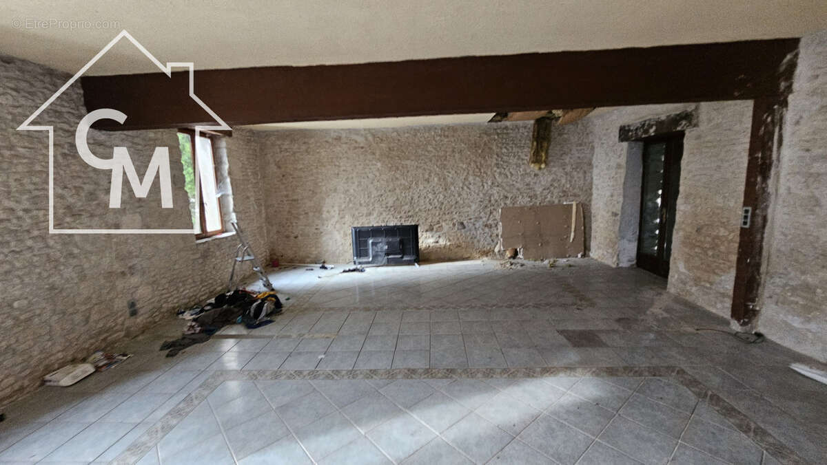 Maison à ASCHERES-LE-MARCHE