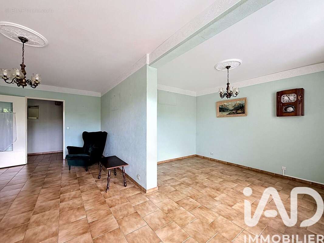 Photo 2 - Appartement à EPINAY-SUR-SEINE