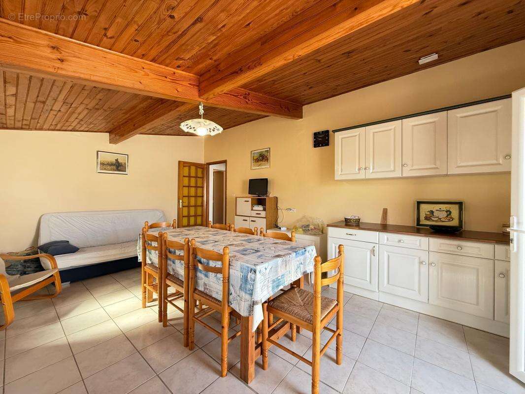 Maison à SAINT-PALAIS-SUR-MER