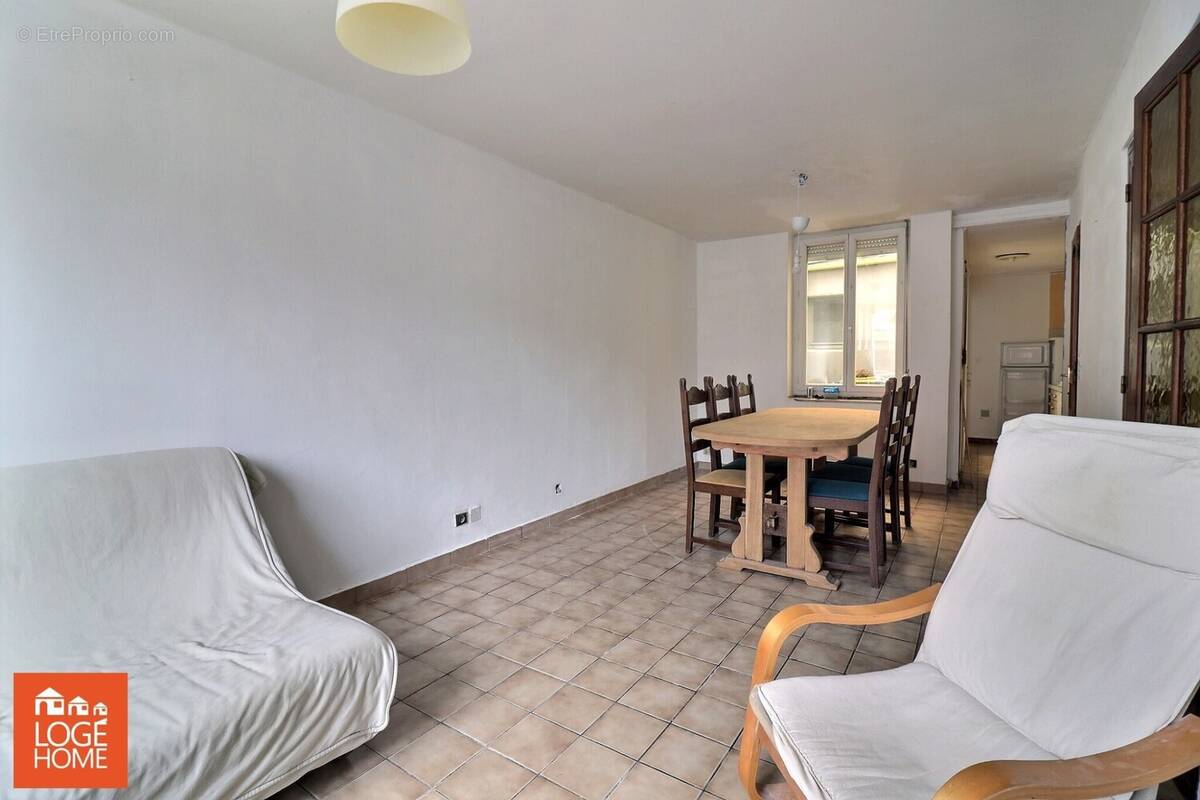 Maison à HELLEMMES-LILLE