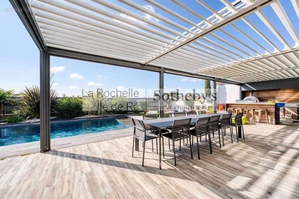 Maison à SAINT-ROGATIEN