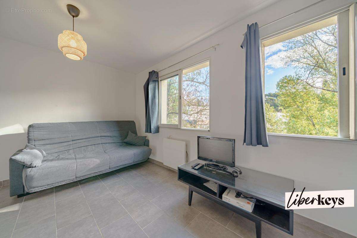 Appartement à MARSEILLE-11E