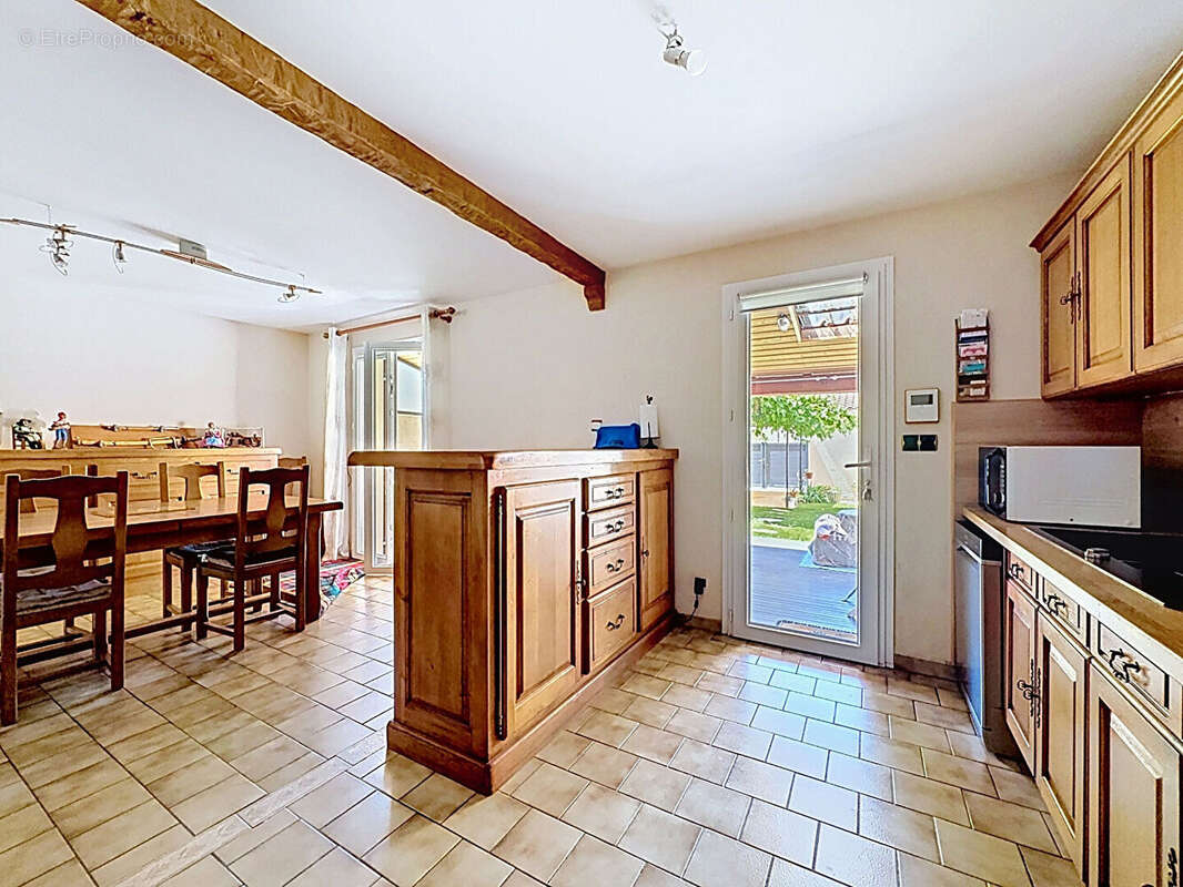 Maison 92 m2 à Avignon T4 avec 3 chambres  - garage, jardin et forage - photo 11