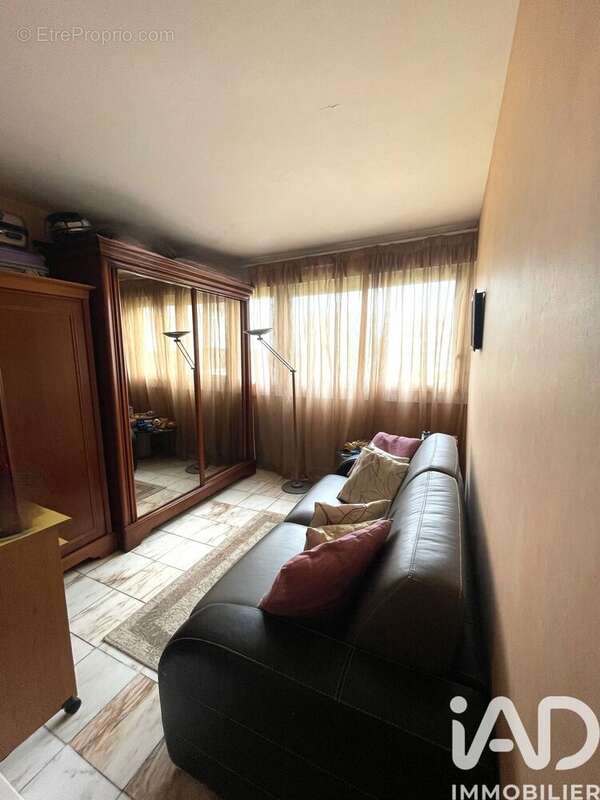 Photo 9 - Appartement à SARCELLES