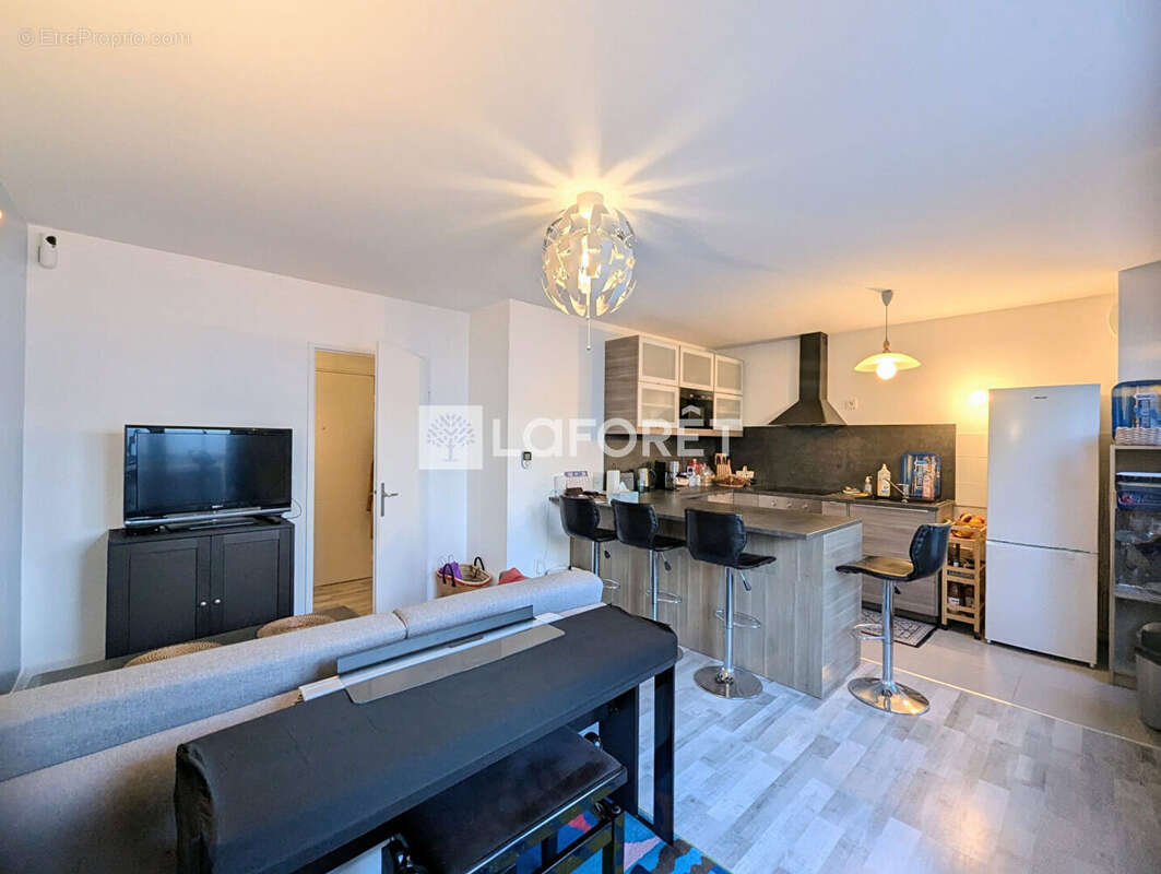 Appartement à VILLIERS-LE-BEL