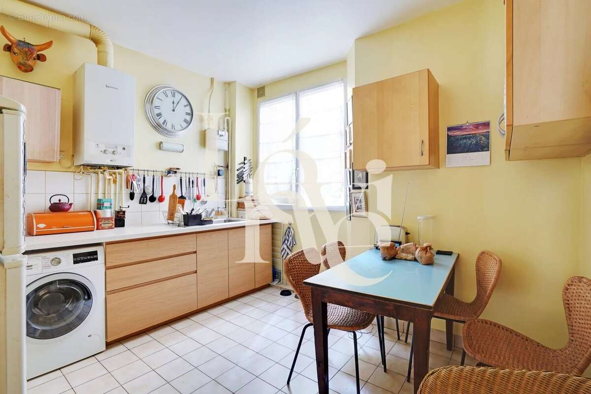 Appartement à PARIS-5E