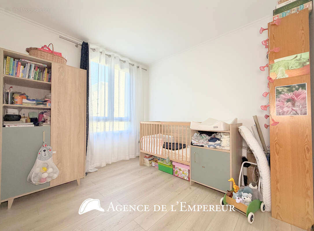 Appartement à RUEIL-MALMAISON