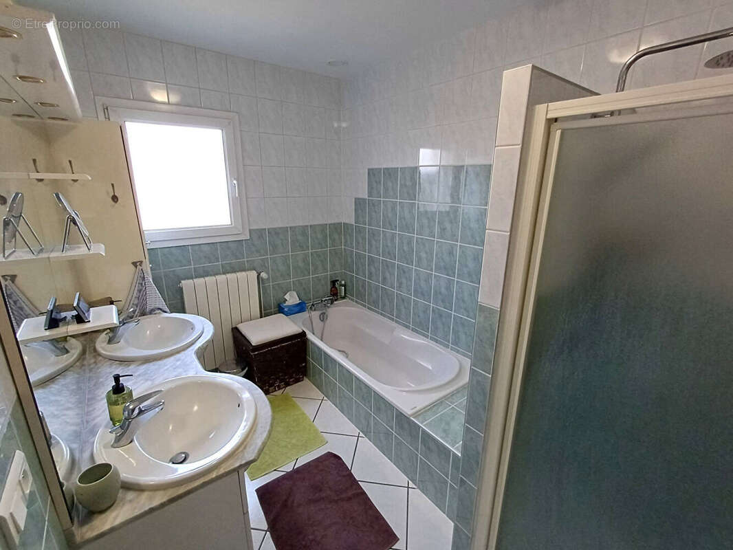 Maison à COURNON-D'AUVERGNE