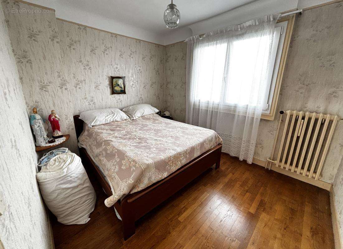 Maison à NEUILLY-SUR-MARNE