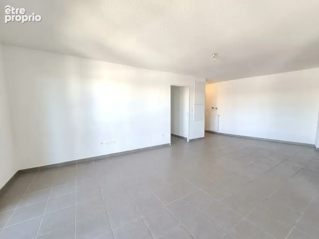 T4 lumineux avec balcon xxl de 30 m2   dernier étage   cugnaux - photo 5