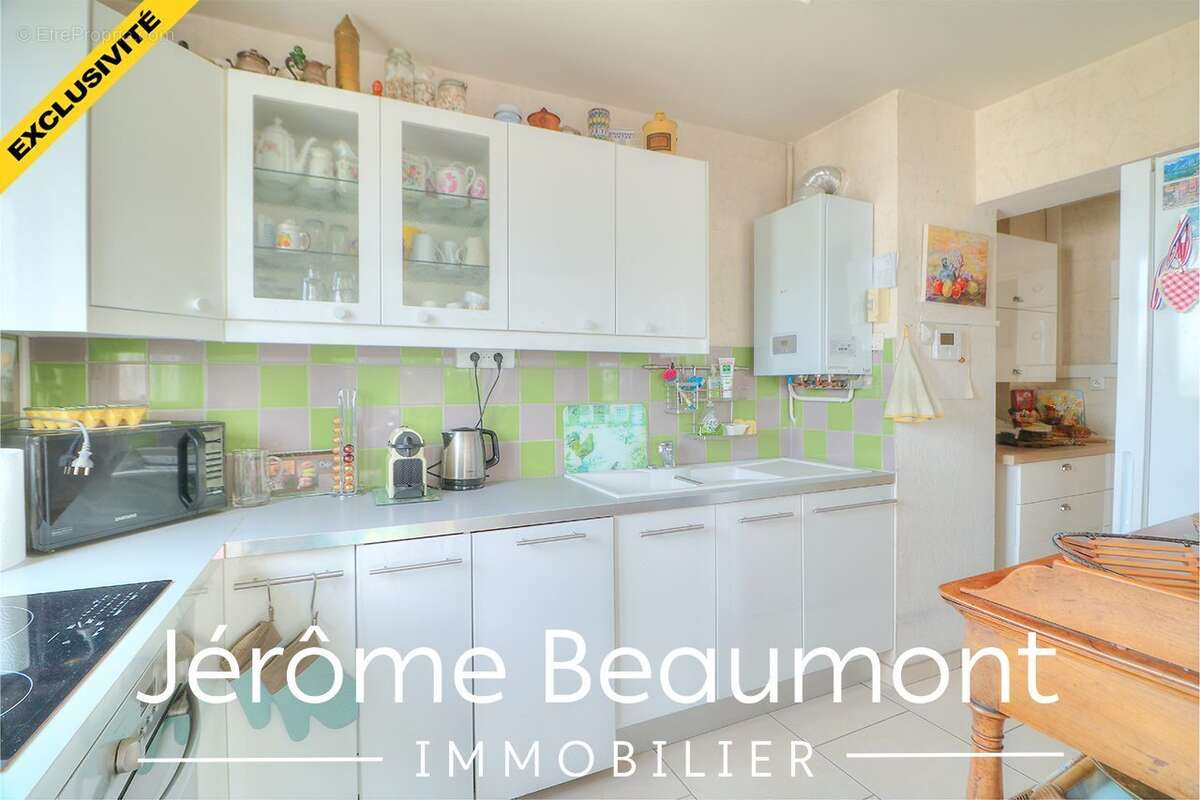 Appartement à EZANVILLE