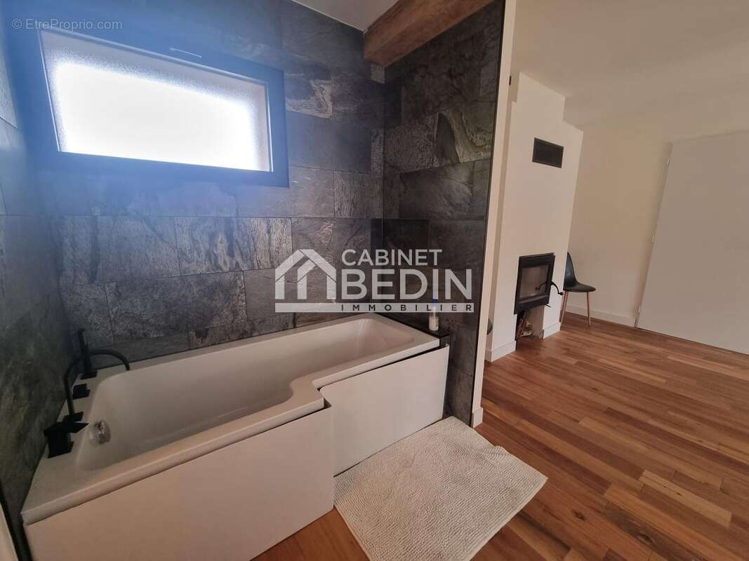 Maison à GUJAN-MESTRAS