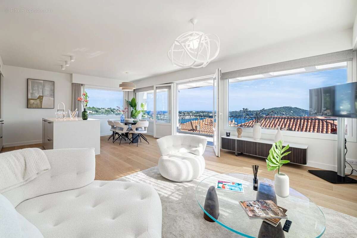 Appartement à VILLEFRANCHE-SUR-MER