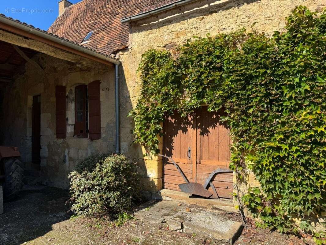 Maison à SAINT-CYPRIEN