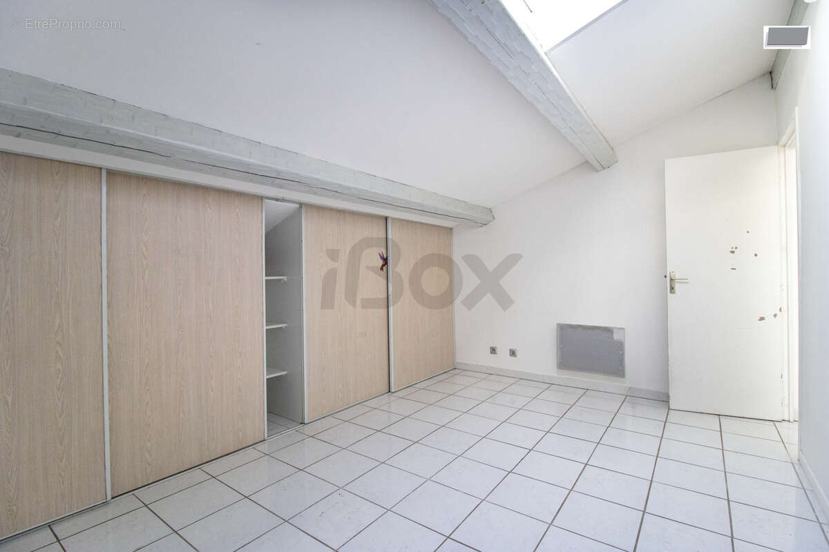 Appartement à SIX-FOURS-LES-PLAGES