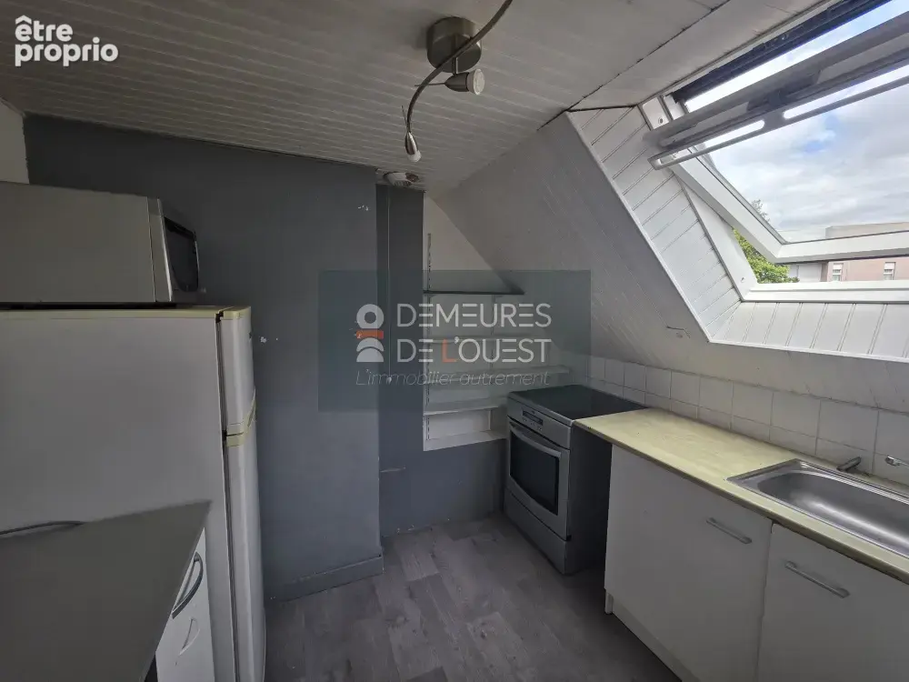 Rennes - Appartement de 50 m2 et sa mezzanine - Grand garage de 30 m2. - photo 5