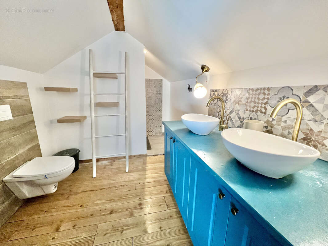 Appartement à SAINTE-TULLE