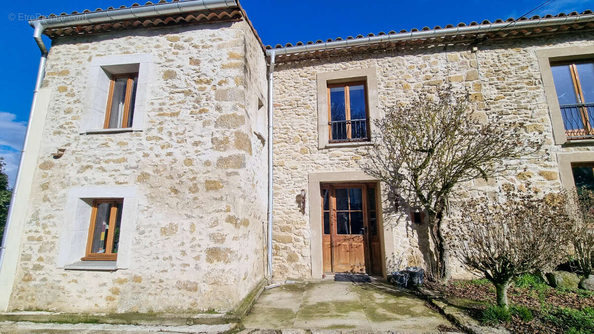 20260123121248 - Maison à SAINT-GAUDERIC