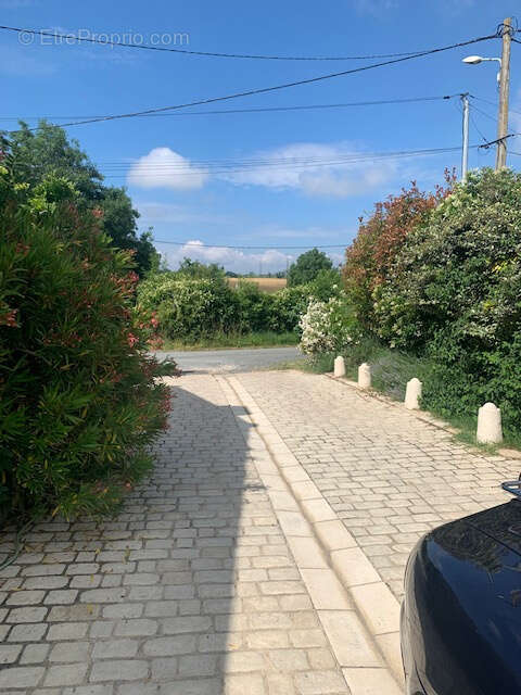 Maison à SAINT-DIZANT-DU-GUA