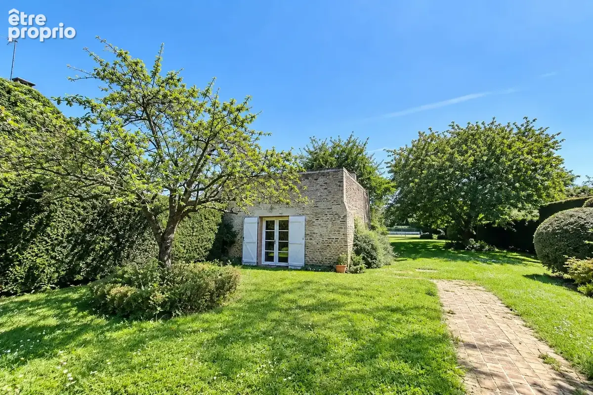 Charme et modernité : Propriété familiale d’exception avec piscine et dépendance - photo 15