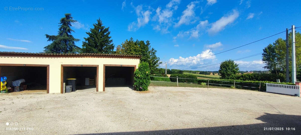Maison à CONFRANCON