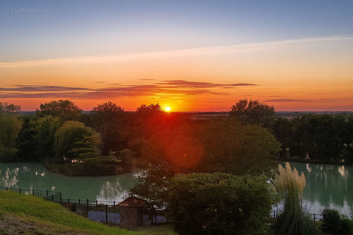 Maison à SAINT-MICHEL-EN-L'HERM