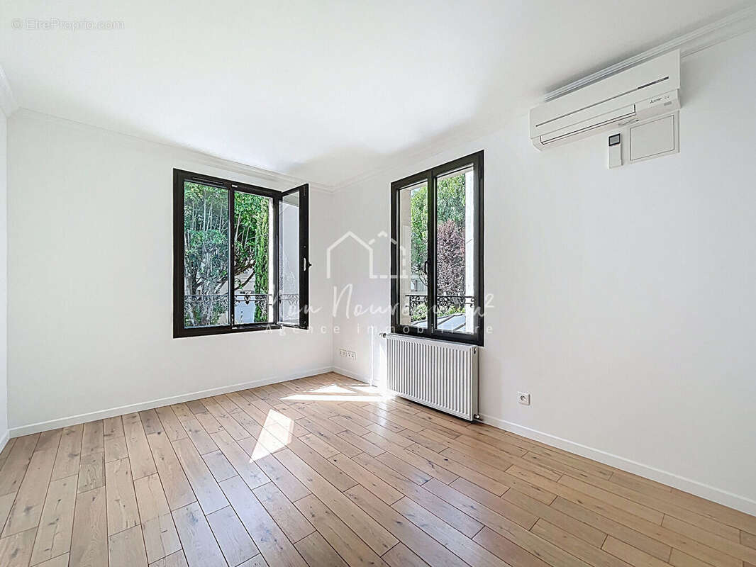 Maison à LE PERREUX-SUR-MARNE