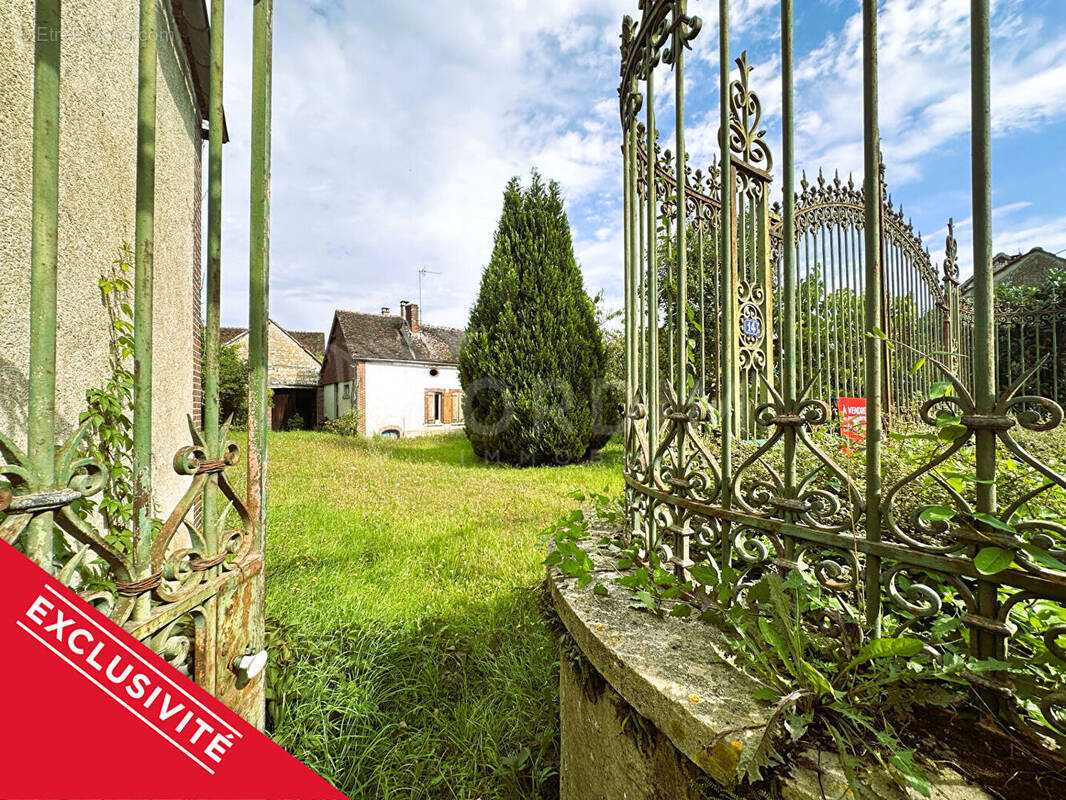 Maison à PAROY-EN-OTHE