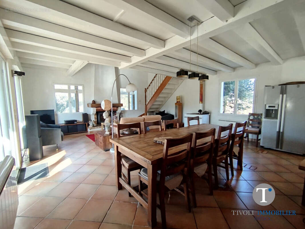 Maison à GAILLAN-EN-MEDOC