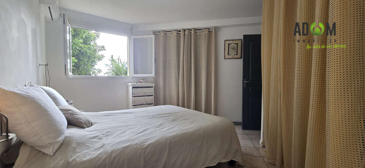 Appartement à SAINT-DENIS
