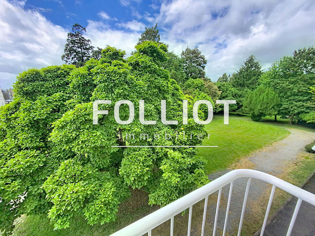 Appartement à FOUGERES