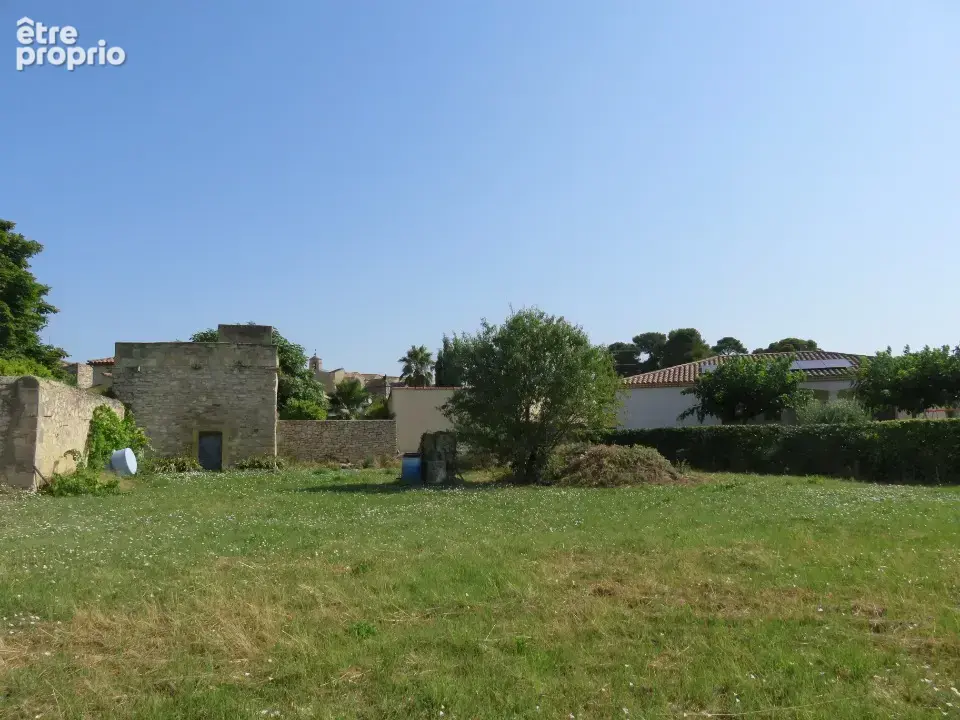 Terrain à CALVISSON