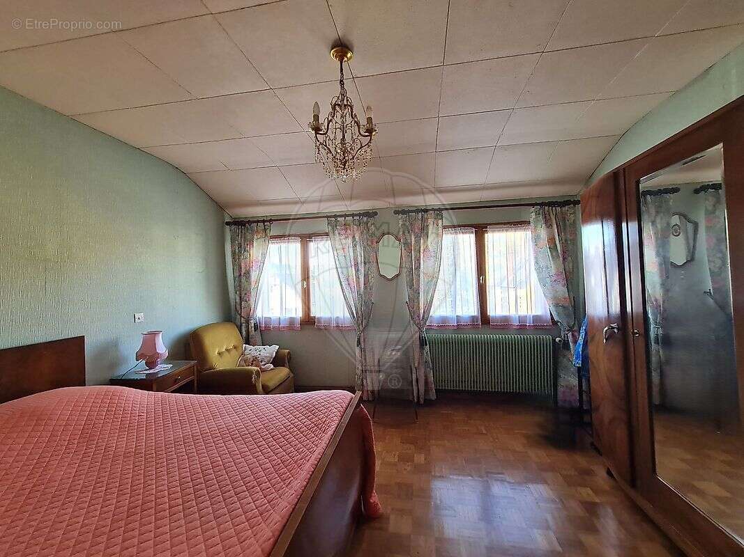 Maison à PREMERY