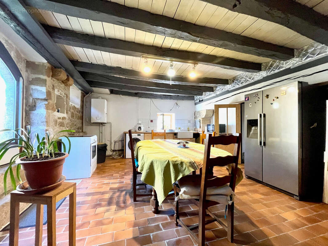 Maison à SAINT-MACAIRE