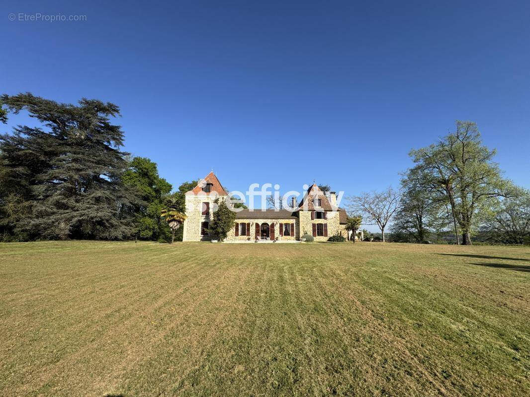 Maison à GARLIN