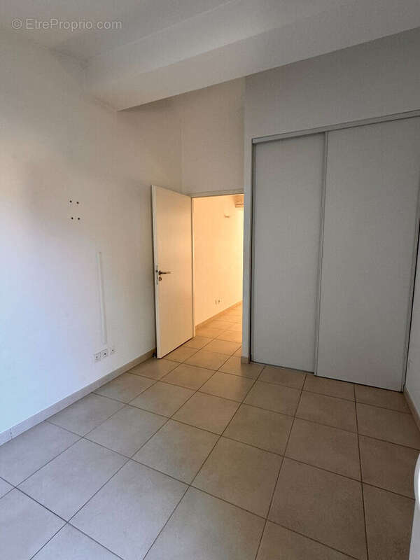 Appartement à LANCON-PROVENCE