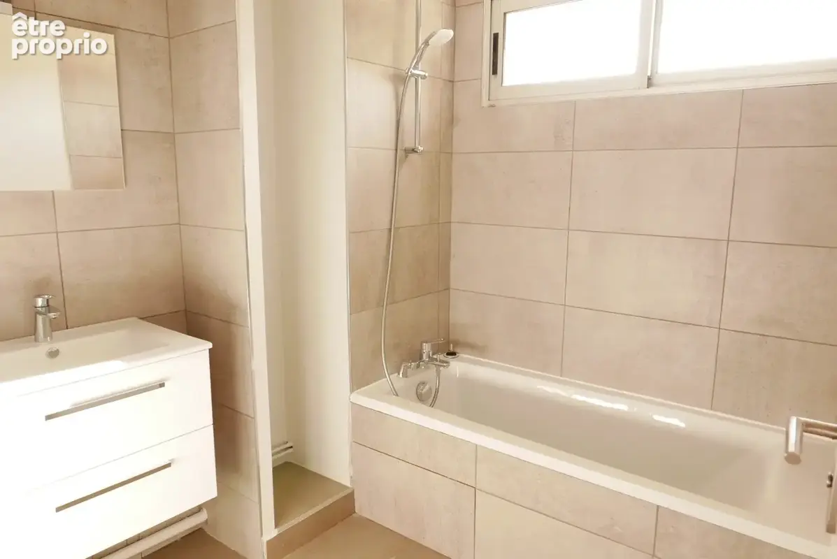Appartement 3 pièces 76 m² à vendre à Tassin-La-Demi-Lune (69160) - photo 8