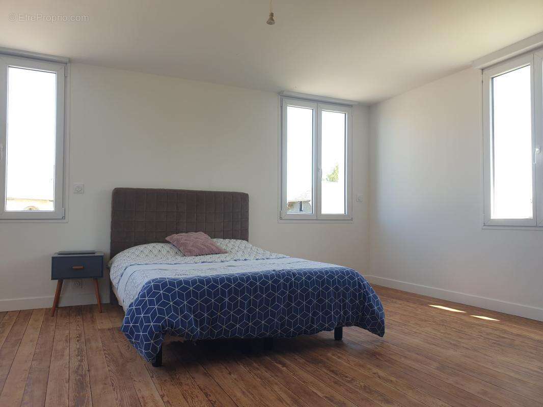 Maison 125 m² à Saint-Philbert-Des-Champs  - photo 8