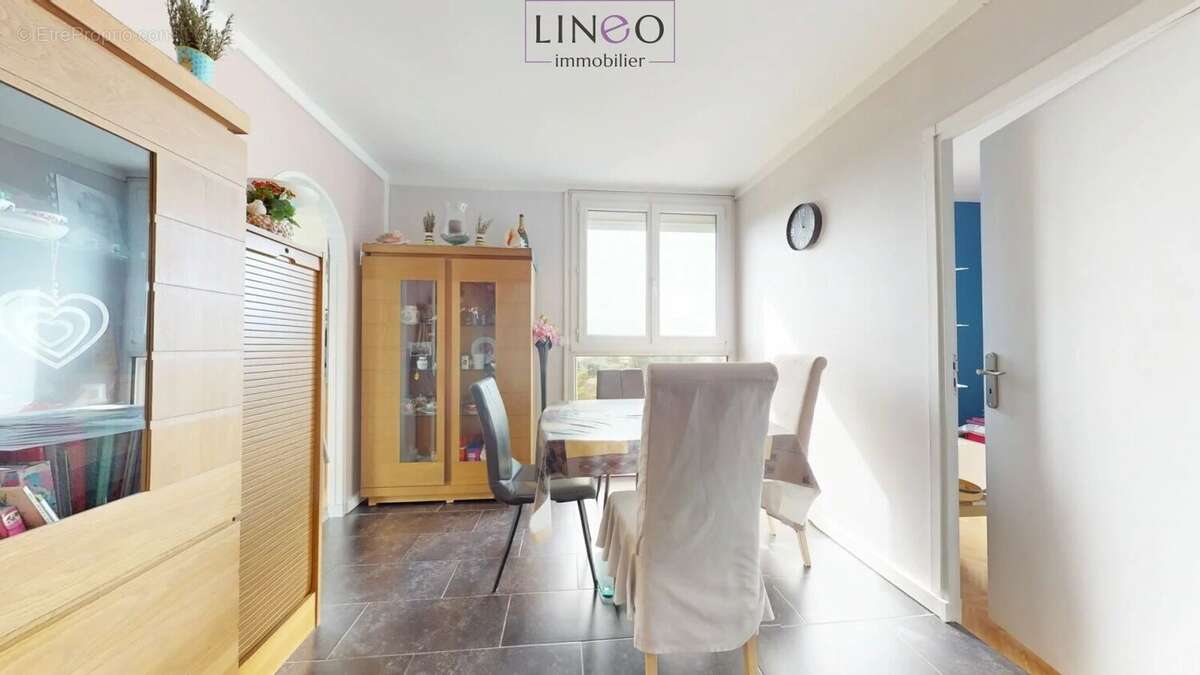 Appartement à THIAIS