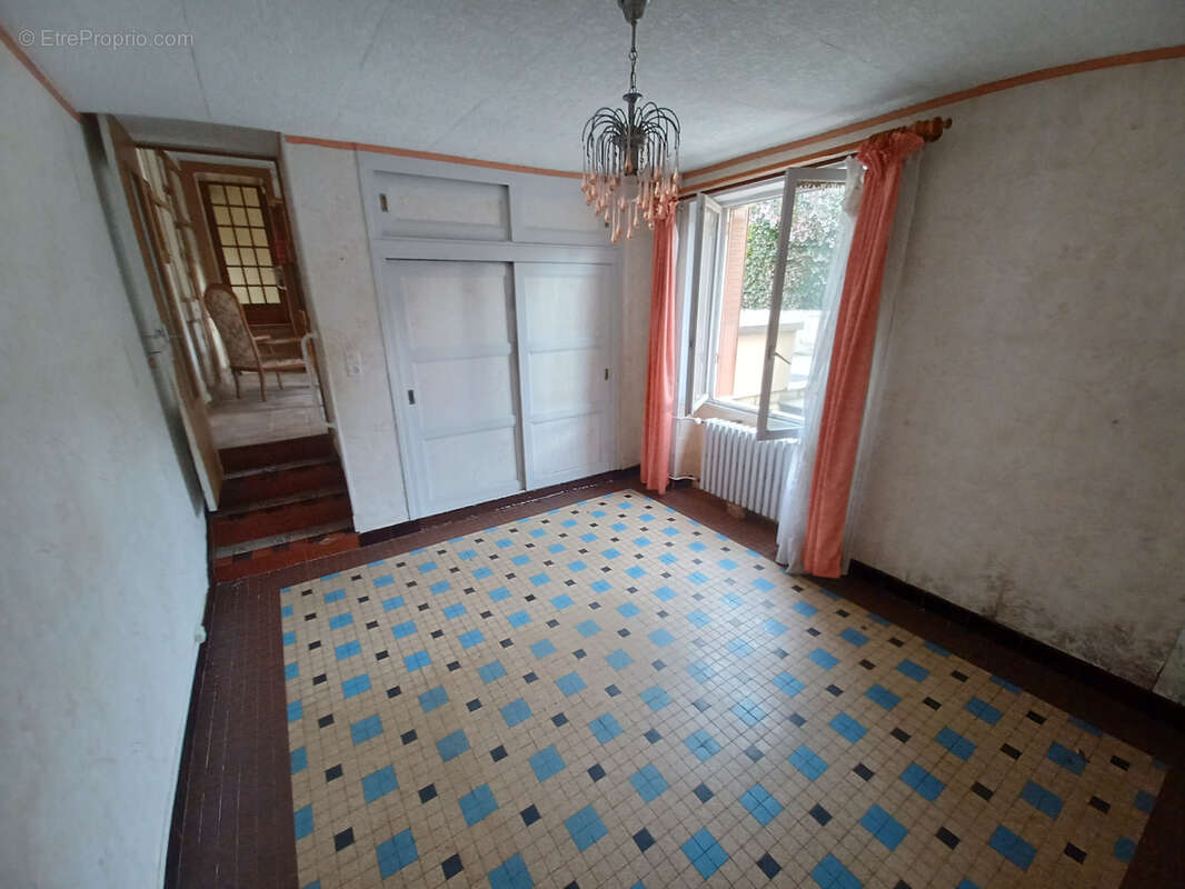 Maison à NARCY