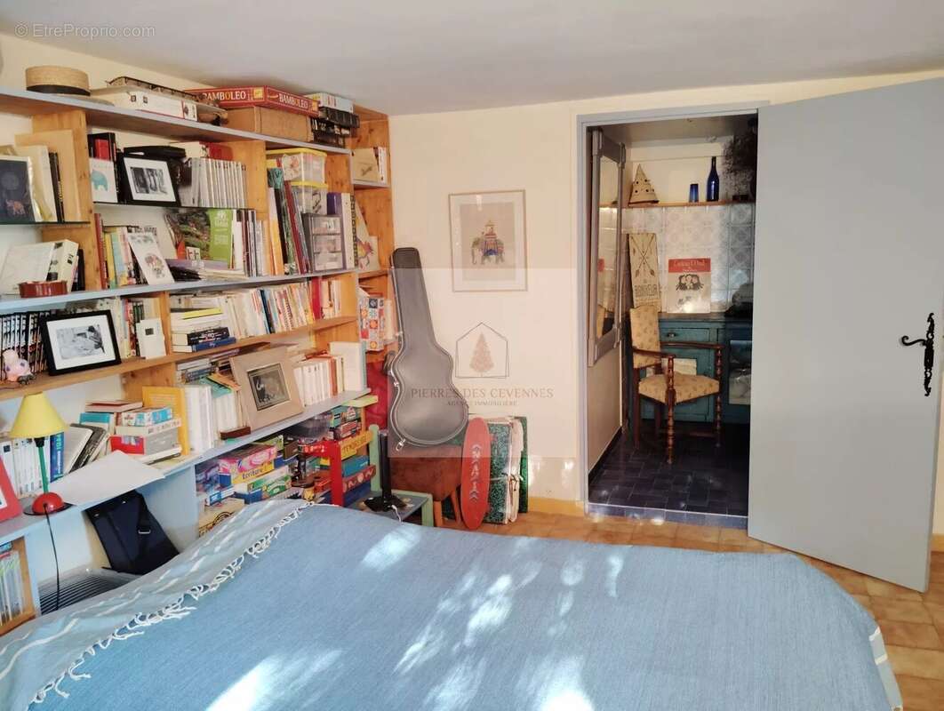 Maison à SAINT-HIPPOLYTE-DU-FORT