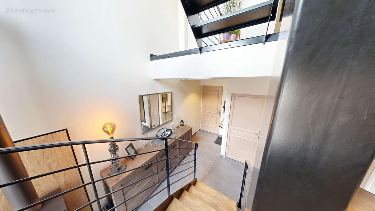 Maison à NEAUPHLE-LE-CHATEAU