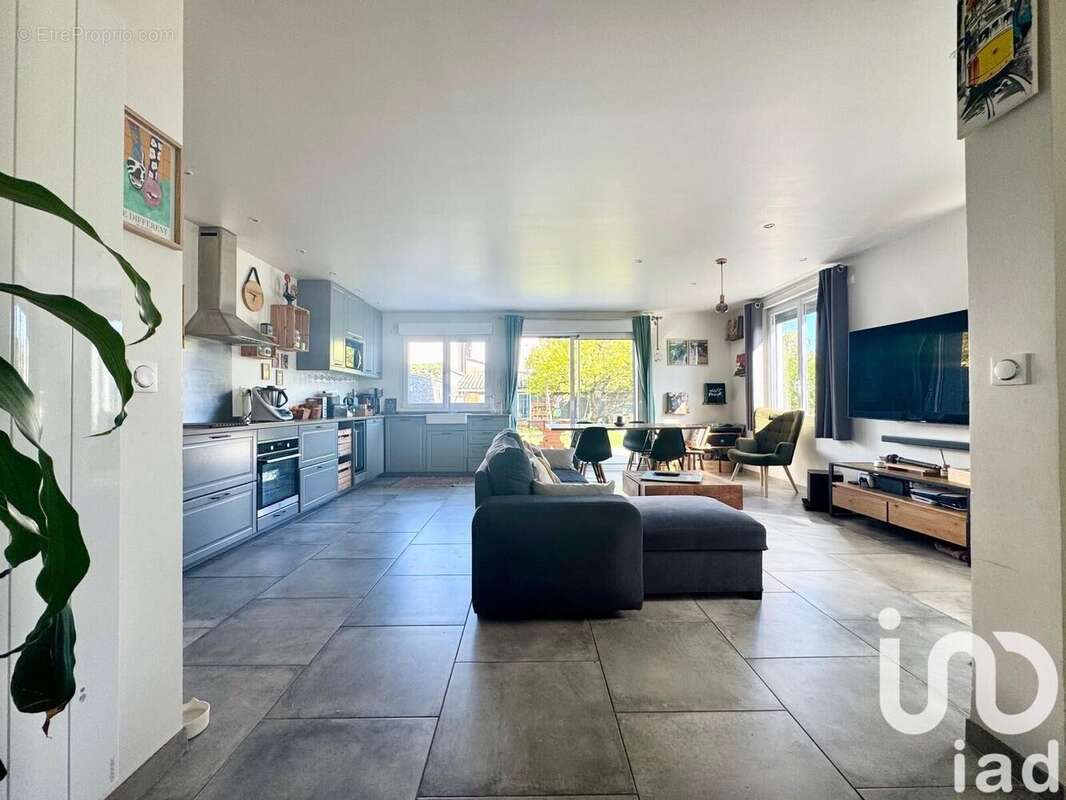 Photo 3 - Maison à ORMESSON-SUR-MARNE