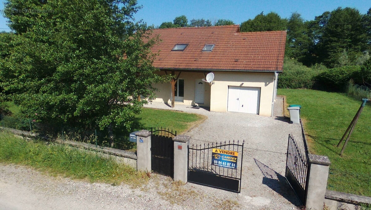 Maison à MAGNY-JOBERT