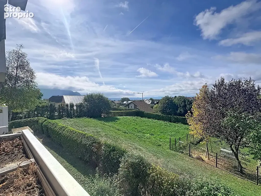 Villaz Appartement T3 avec terrasse, vue dégagée et garage - photo 4