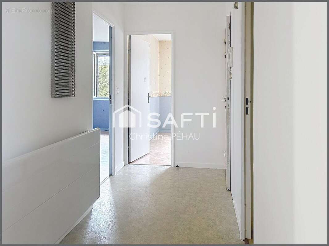 Photo 3 - Appartement à LABERGEMENT-SAINTE-MARIE