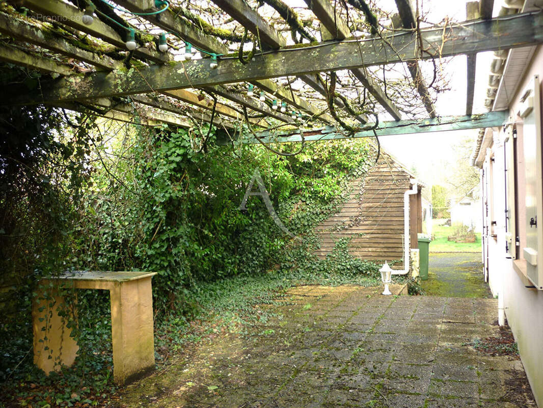 Maison à DHUIZON